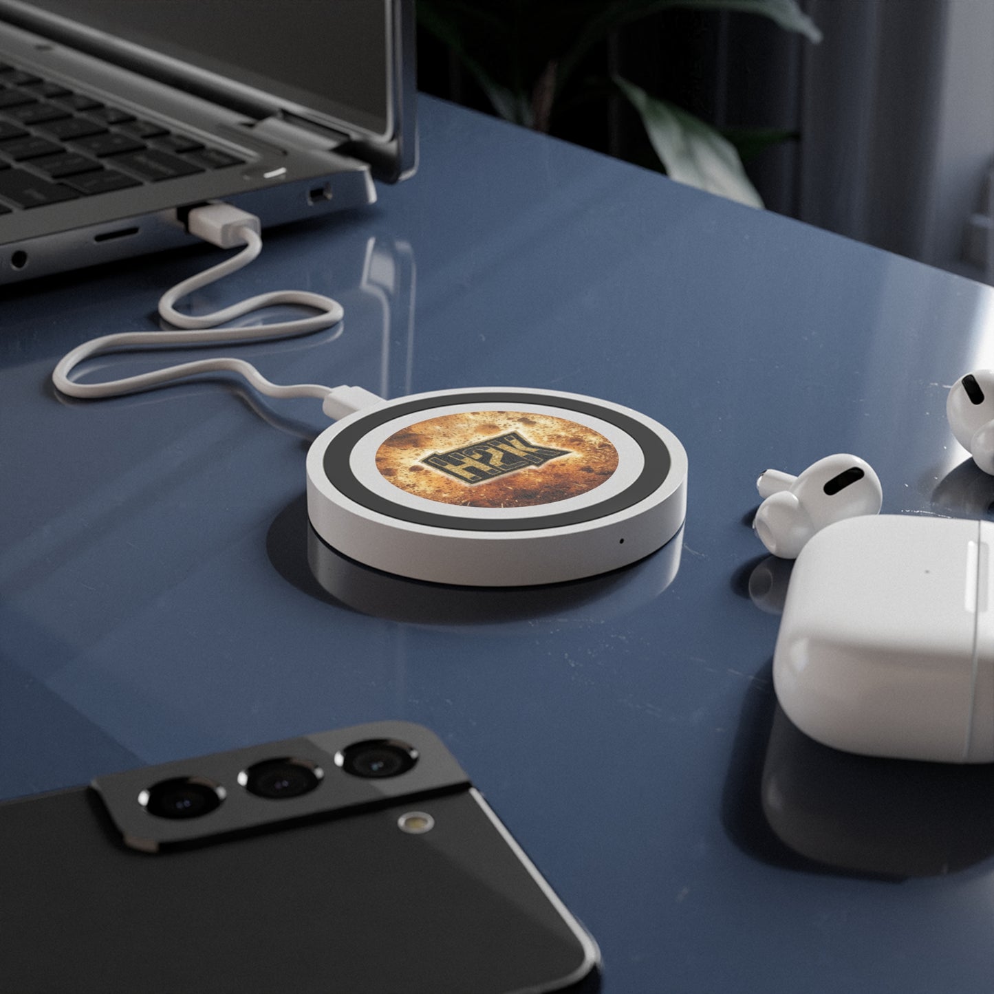 H2K Quake Wireless Charging Pad,