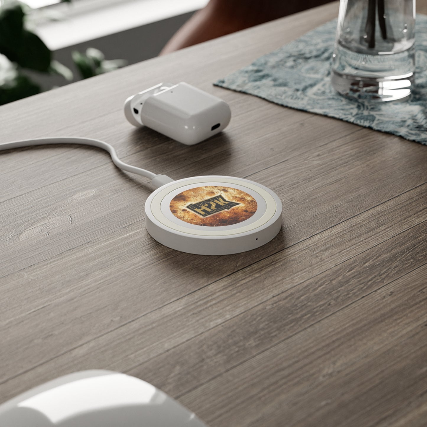 H2K Quake Wireless Charging Pad,