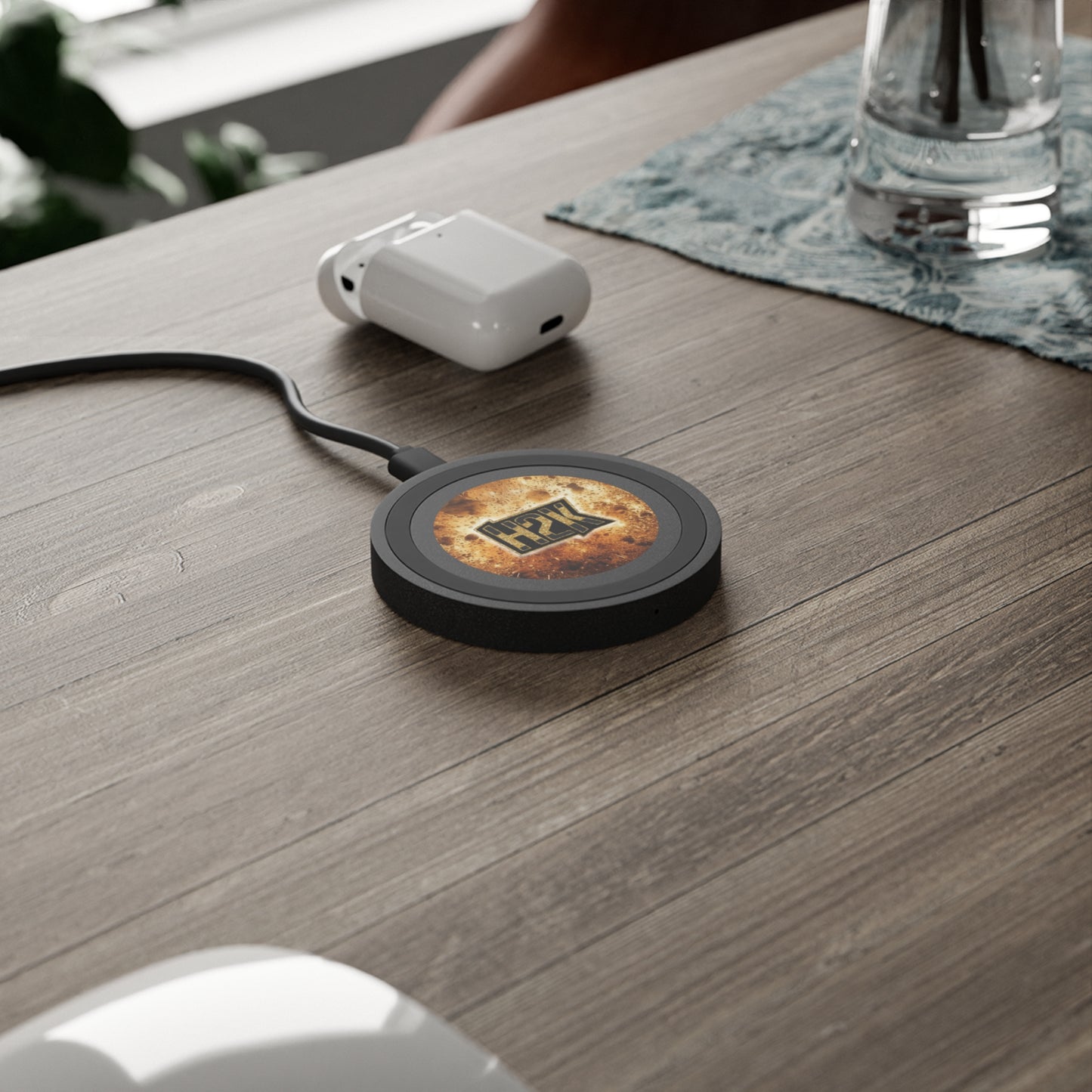 H2K Quake Wireless Charging Pad,