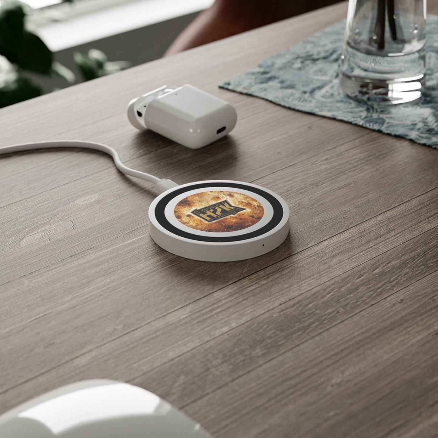 H2K Quake Wireless Charging Pad,